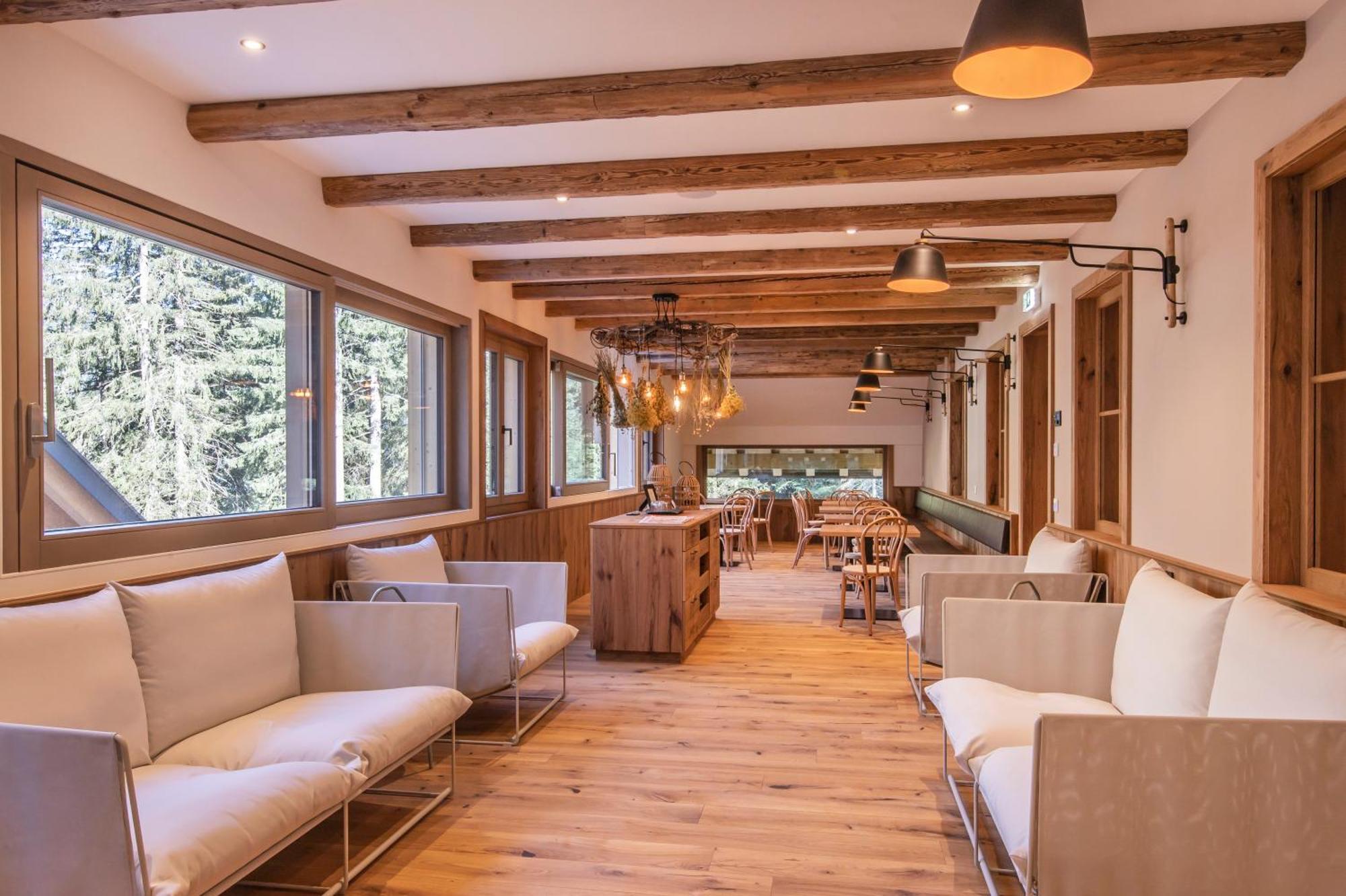 Berghaus Schroecken - Hotel Apartments Spa Eksteriør billede